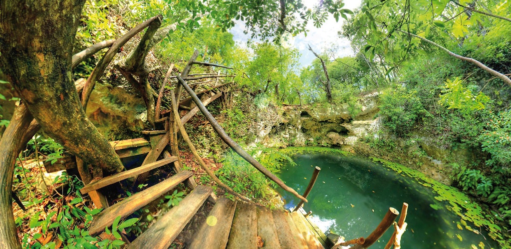 Route of the cenotes