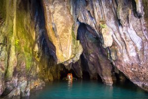 Cueva estalagmitas y estalactitas Parque Xplor