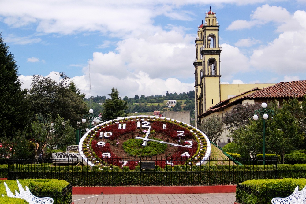 El reloj floral de Zacatlán