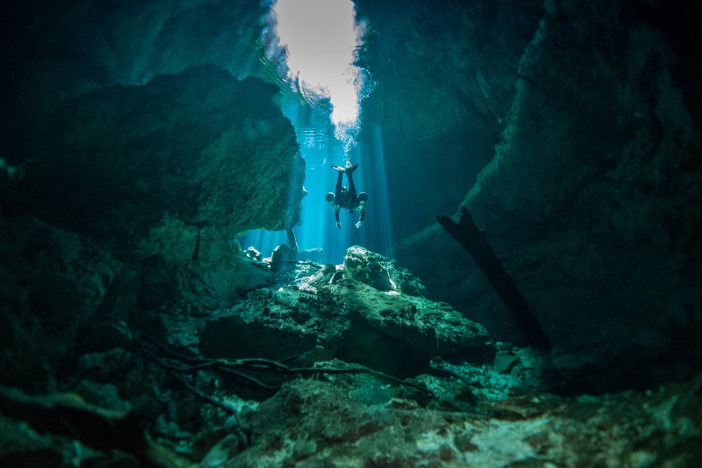 Cenote depths yucatan
